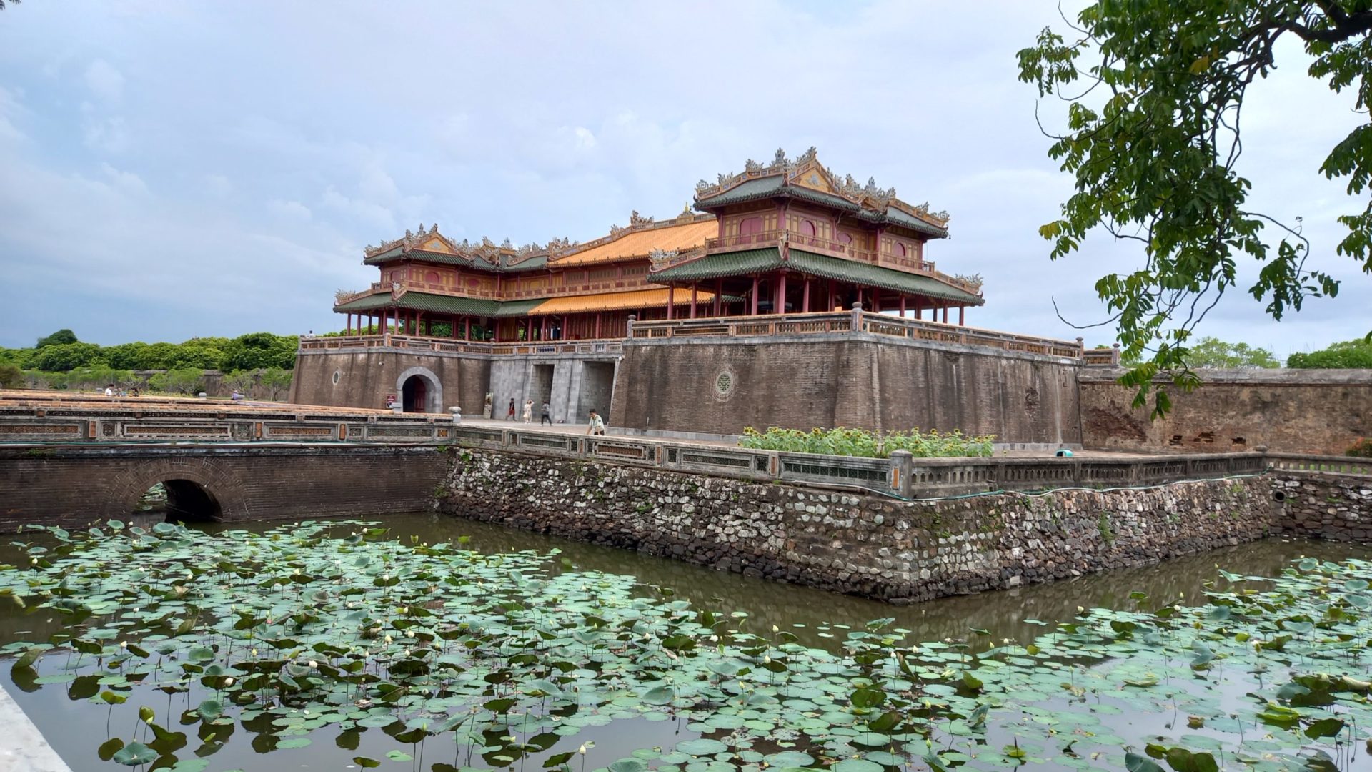 Huế